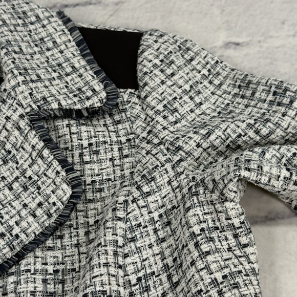 Chico's Moto Tweed Trim Detail LS Jacket Size 1 8-10 Classic Navy 1/2 Zip NWT - Picture 15 of 16